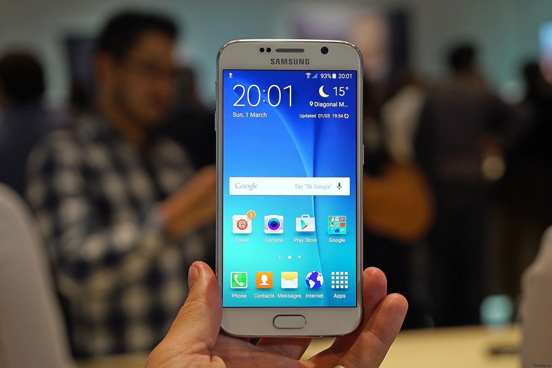 MyFixGuide разобрали Galaxy S6 от Samsung