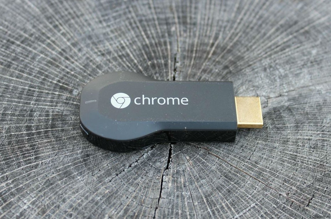 Chromecast — устройство от Google, позволяющее смотреть контент с компьютеров, смартфонов и планшетов на телевизорах с HDMI-входом