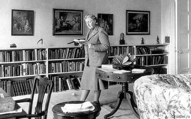 Agatha Christie in the Library at Greenway