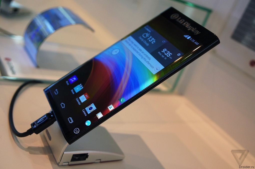 Смартфон LG с трехгранным экраном
