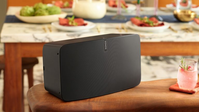 Sonos приобрел стартап, который сделал колонку на энергии света