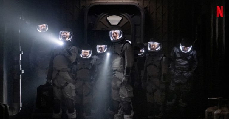 В Netflix появится новый южнокорейский сериал Море спокойствия