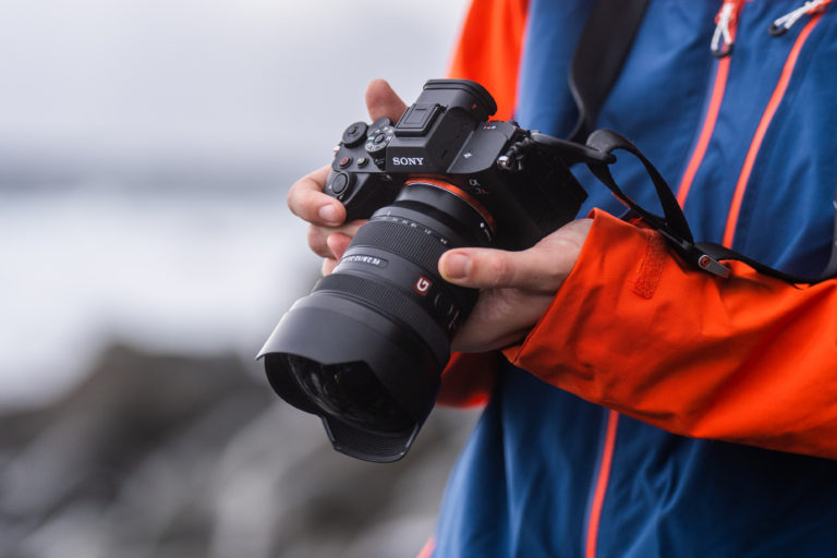Sony A7R Mark V: Получил автофокус на основе ИИ и сенсор на 61 мегапиксель