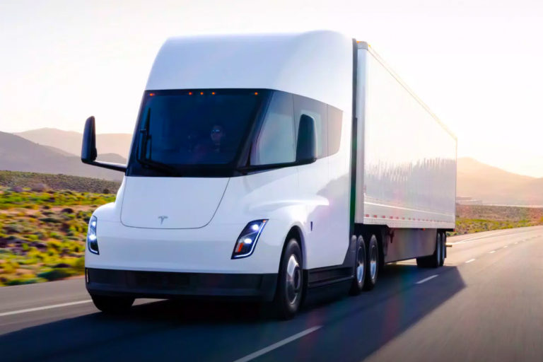 Tesla Semi Truck: Сломлен, но не побежден